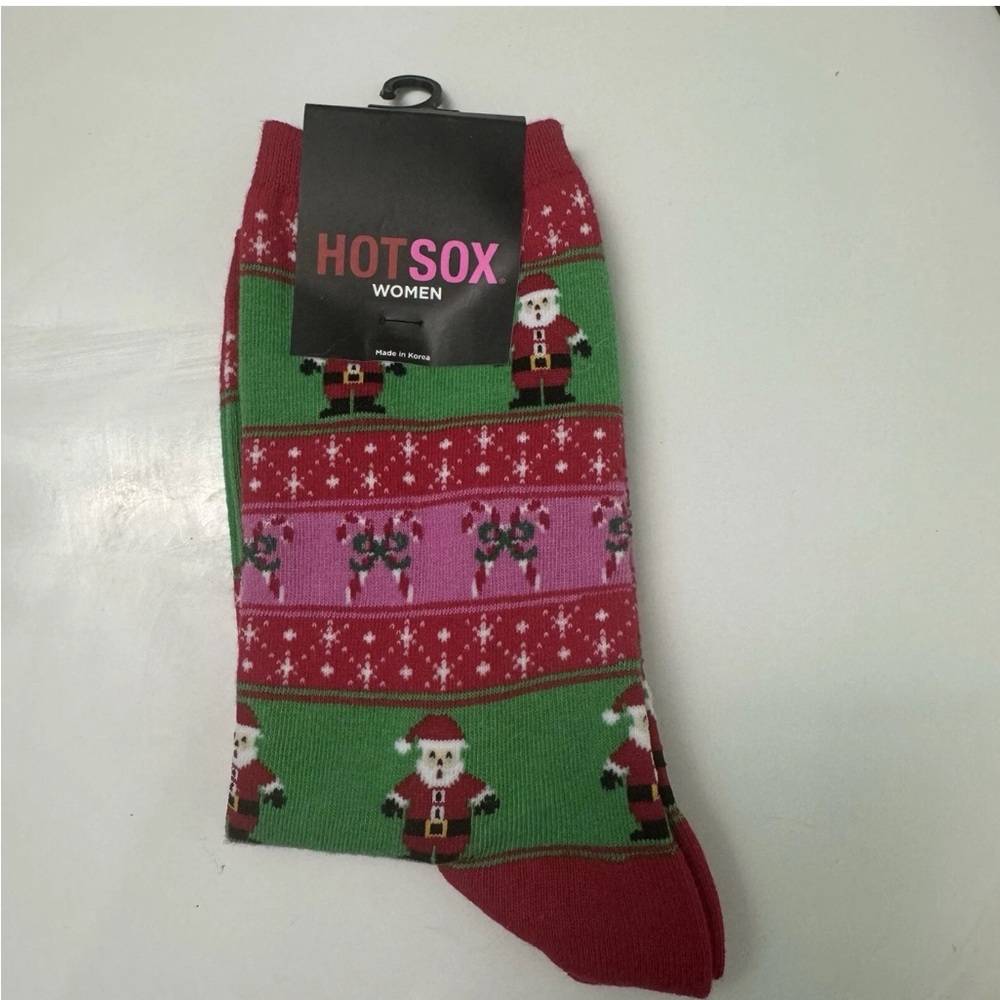 NWT Hotsox Women’s Sock Size 9-11 Shoe Size 4-10.5 Santa Christmas Crew Socks